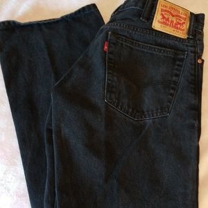 Vintage black Levi's W34 L32